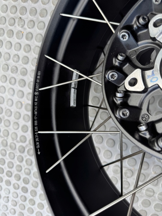 фото №15, Задние koło спицевой диск спицы bmw r1200gs r1250gs k50 k51 8526666