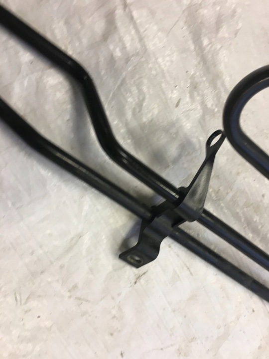 фото №11, Audi a6 c5 2.4 радиаторов усилителя 4b0422885c