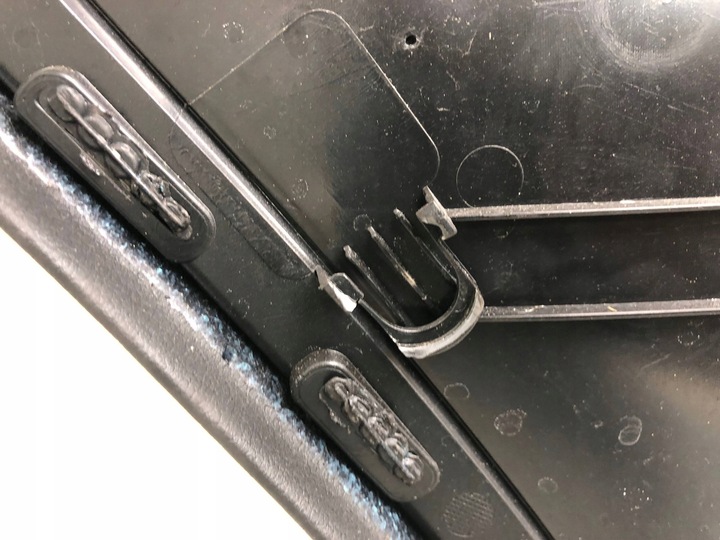 фото №6, Боковина двері праві зад audi a4 b8 рестайлінг sedan 8k0867306