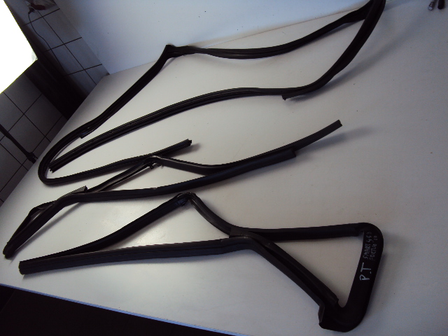 фото №1, Прокладки крыша дверь smart a453 eq cabrio 2019-