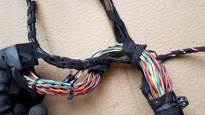 фото №11, S4 b8 a4 штекер разъём усилителя bang olufsen