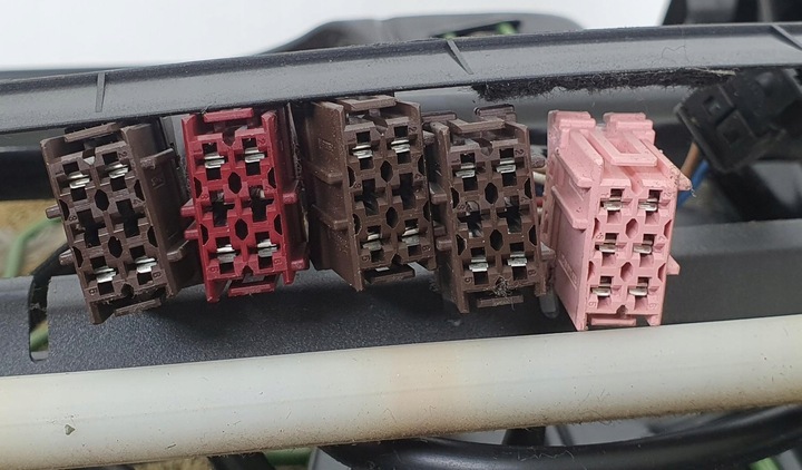 фото №15, Сидіння праві перед переднє пасажира шкіра з підігрівом mercedes w220 європа