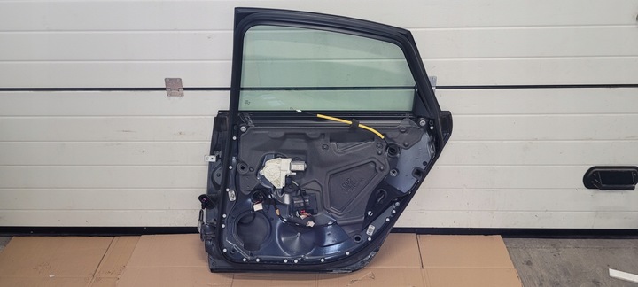 фото №7, Audi a6 c6 дверь правый зад lz7s