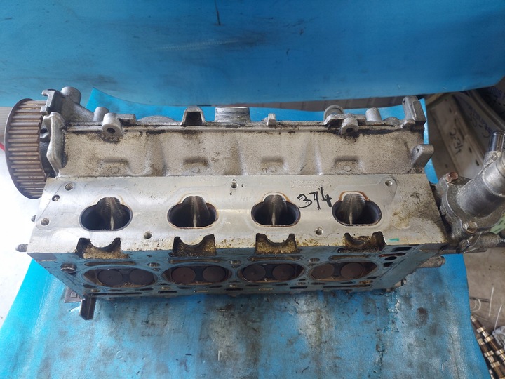 фото №14, Головка vel satis 2.0 t f4rq76