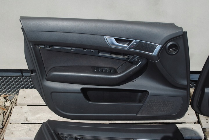 фото №2, Обшивки оббивка двері soul audi a6 c6