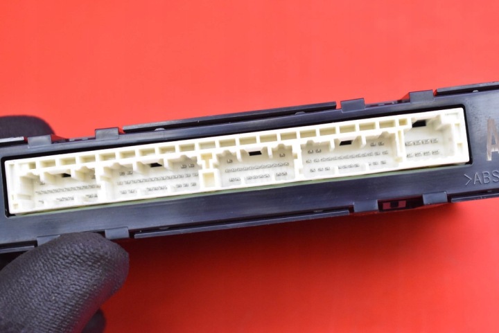 фото №8, Блок управления  модуль кондиционера 88650-42a00 toyota bz4x 22-
