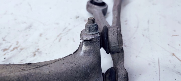 фото №6, Поворотна опора праві перед audi a4 a6 a7 8k0407258l