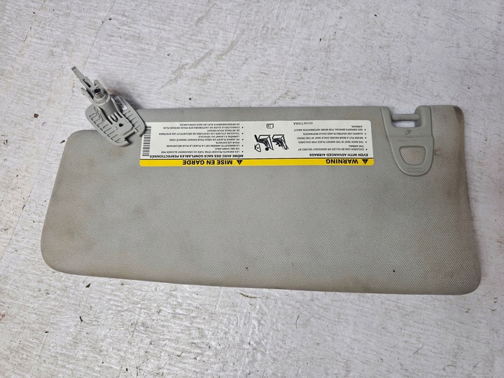 фото №12, Jeep cherokee 13- защита солнцезащитная левая правая 05108113aa usa