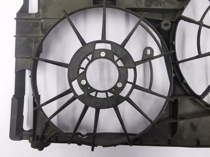 фото №7, Корпус вентилятора радиатор toyota rav-4 12-19 / 422750-7112