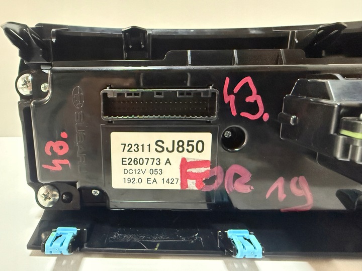 фото №8, Subaru forester v 19-24 панель керування кондиціонера повітропровід 72311sj850
