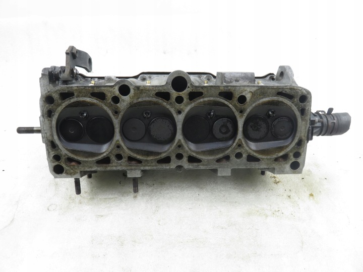 фото №9, Головка vw golf ii 1.6 026103373q pn