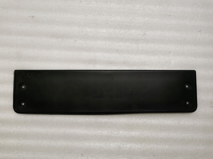 фото №1, Vw passat b8 рамка номерного знака реєстраційний перед