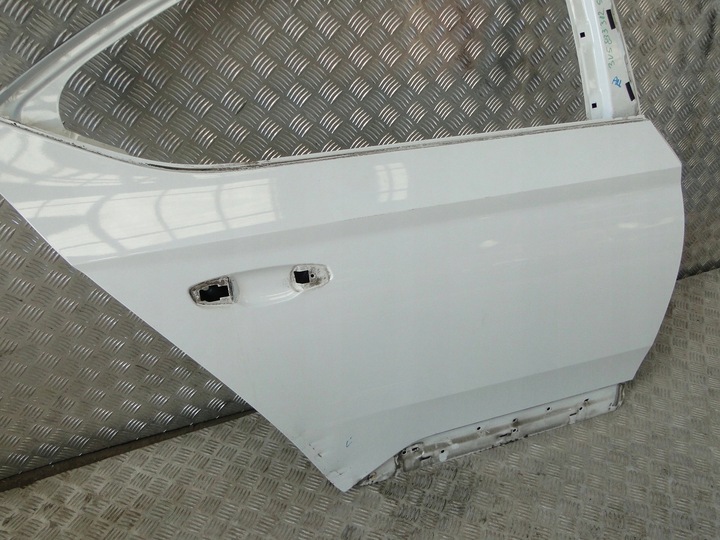 фото №4, Дверь правый зад skoda superb iii 3v 3v5 sedan вмятина 3v5833312