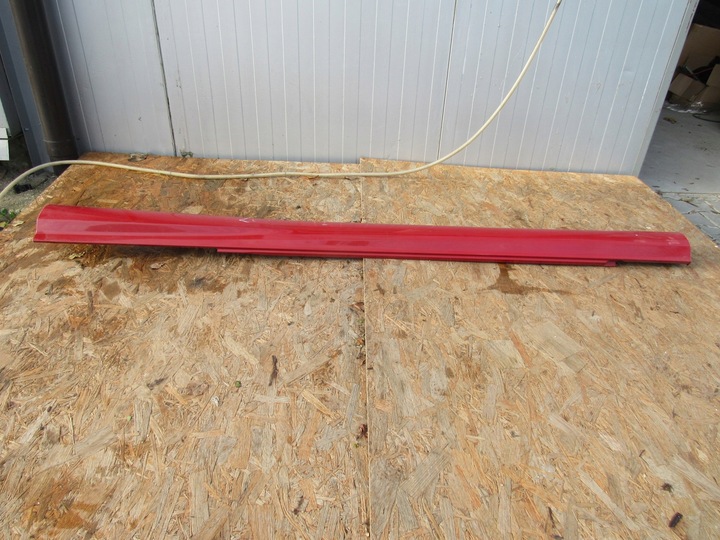 фото №1, Mercedes c w204 204 amg купе планка накладка порогова ліва a2046902560