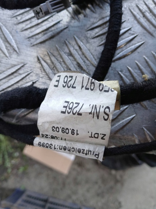 фото №6, Джгут кришки багажника audi a4 s4 b6 8e 8e9971726h