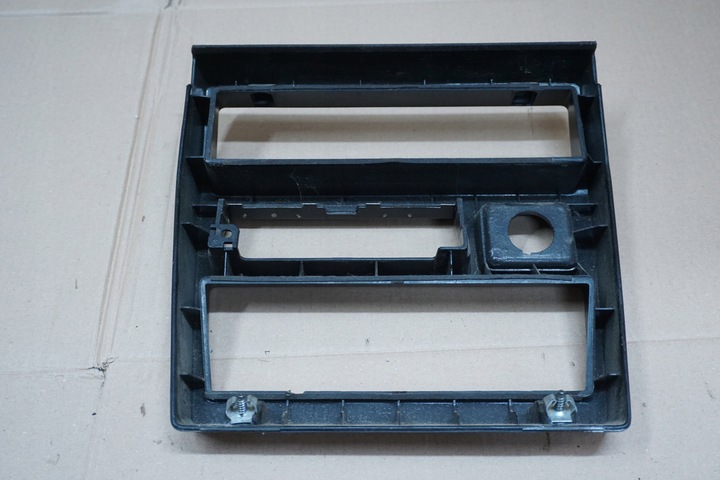 фото №5, Nissan navara d21 king cab рамка oudowa панели панель средний