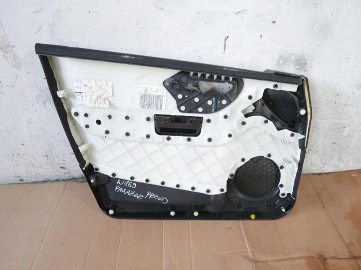 фото №7, Боковина обивка правая перед mercedes w169 a170 5d 04-08