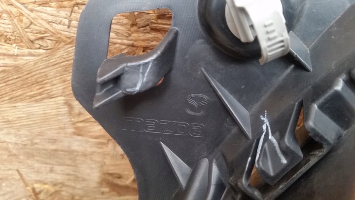 фото №9, Рамка решётка галоген левая перед mazda 6 gh рестайлинг оригинал gdk2-50c21