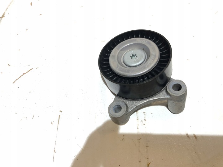 фото №1, Volvo v60 ii s60 iii 2.0 t8 гібрид ролик ремінь розподільний вал натягувач 31460386