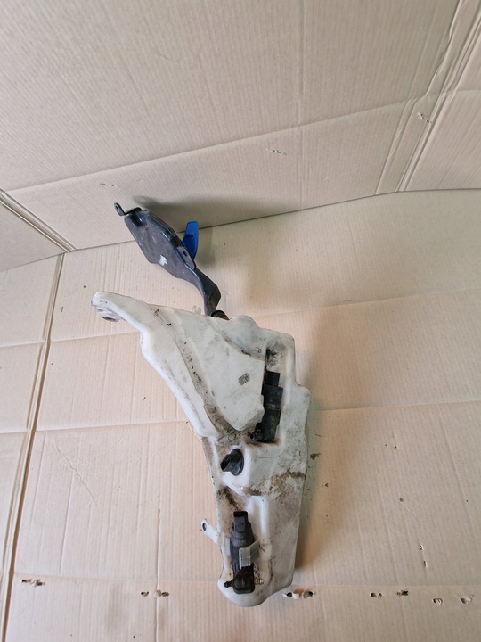 фото №3, Audi a4 b8 бачок жидкости омывателя воды ксенон 8t0955453c