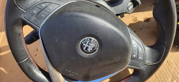 фото №6, Торпедо раздаточная подушки натяжители alfa romeo mito