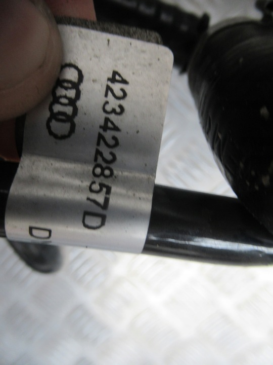 фото №13, Audi r8 5.2 fsi провода paliwowe 4s0611936e