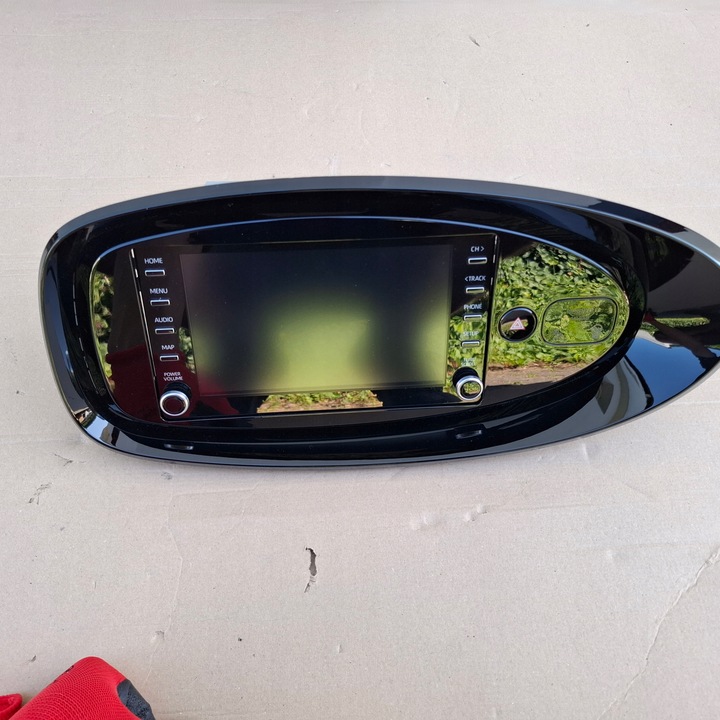 фото №5, Радіо навігація дисплей рамка панель toyota aygo x ii cross 86140-0h100