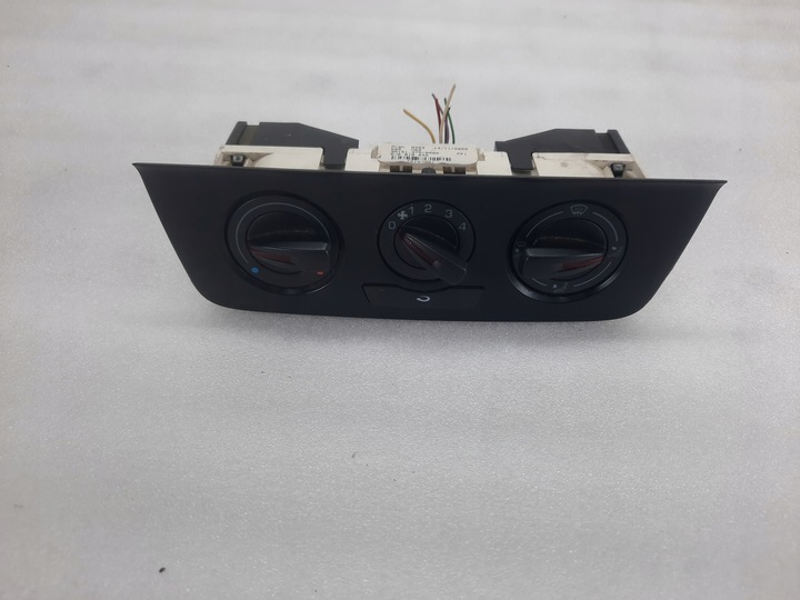 фото №1, Панель керування повітропровід seat ibiza iv 6j0819045