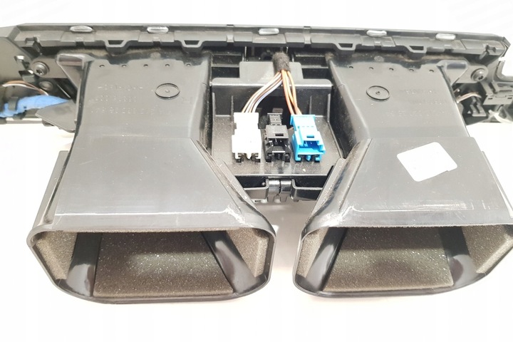 фото №13, Планка декоративна капот mercedes-benz e w212 a2126801071 2010