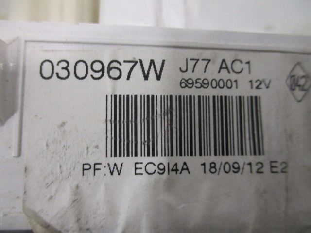 фото №12, Renault clio iii панель управление воздуховод 69590002 030967w