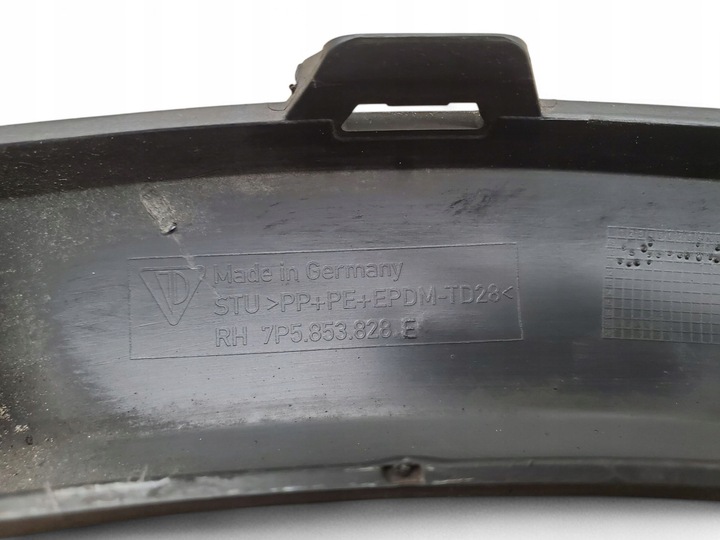 фото №8, Porsche cayenne 92a 7p5853828e зад сторона права планки порогові, накладки