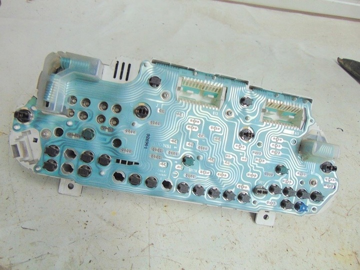 фото №5, Volvo v40 1.9td 116km 99r спидометр приборы 30857571h