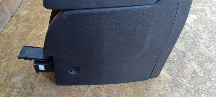 фото №8, Vw golf v plus подлокотник туннель решётка воздуховод белая nić 5m0863323p