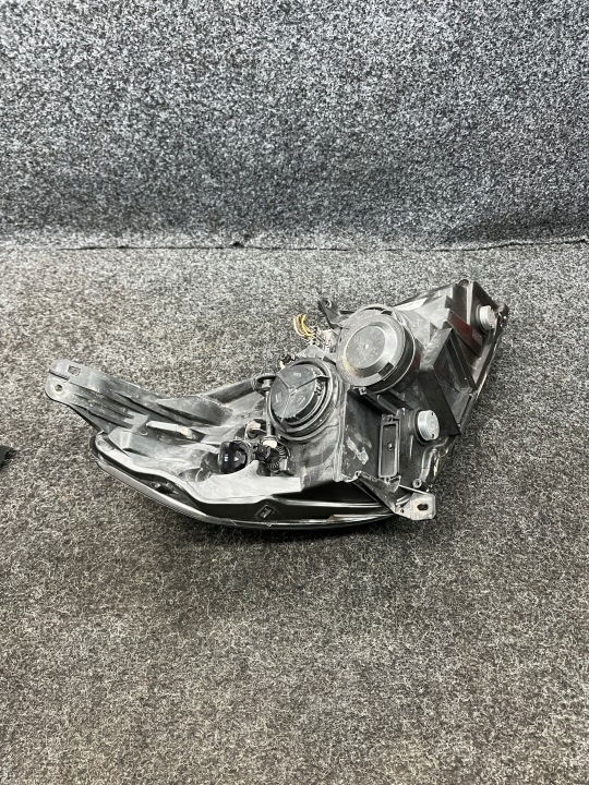 фото №12, Opel vectra c рестайлинг фара левые перед 89312279