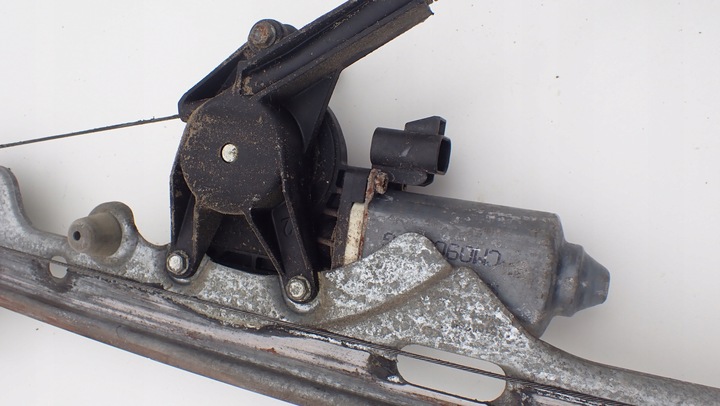 фото №10, Механизм стёкла левый перед cadillac escalade ii