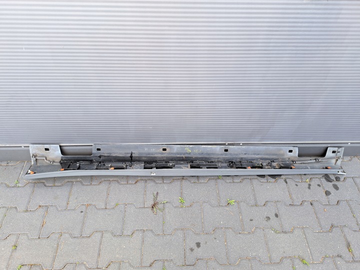 фото №2, Infiniti q30 планка порогова поріг накладка порога права 76850-5da1a