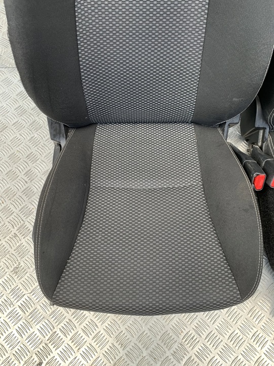 фото №8, Сиденье перед l/p suzuki vitara ii 15-