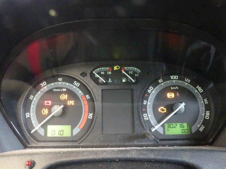 фото №6, Спідометр  skoda fabia i 6y0920881l 1.4 16v прилади