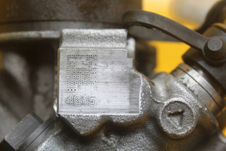 фото №11, Насос вприскувальний volvo s60 ii v60 2.4 bit d5244t17 31372081 0445010681