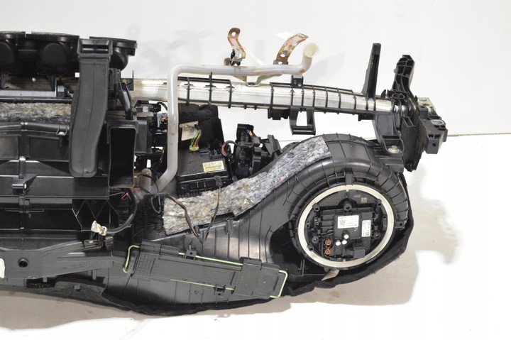 фото №11, Отопитель комплектная mercedes w213 e класс европа каркас панели усилитель