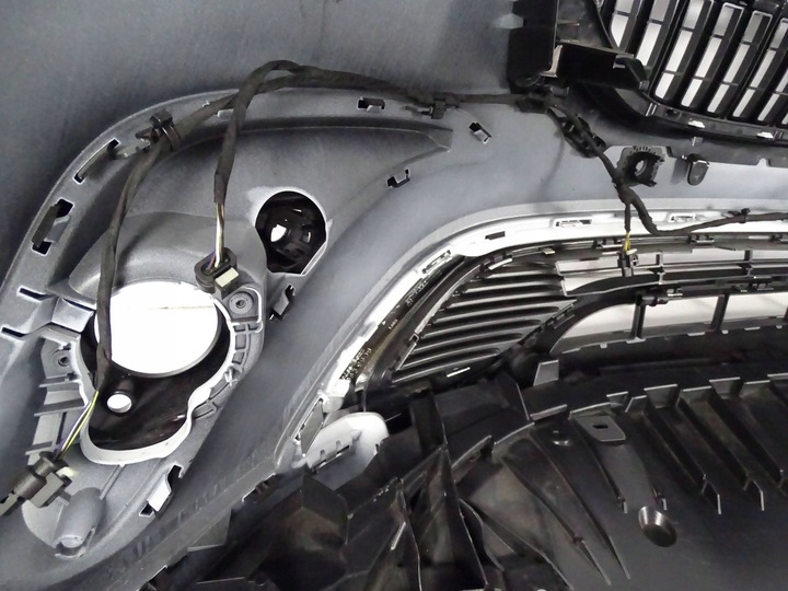 фото №12, Бампер перед mercedes gla 247 w247 рестайлінг версія 6xpdc +радар камера halogey