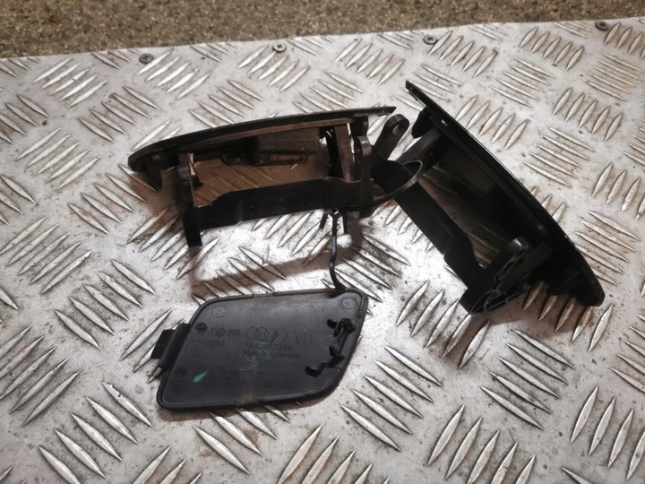 фото №2, Заглушка audi a6 оригинальный номер 4k0807787b 4k0807788b 4k0807241a