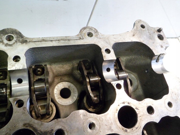 фото №6, Opel zafira b 2.0cdti b20dth головка комплектна 55599663
