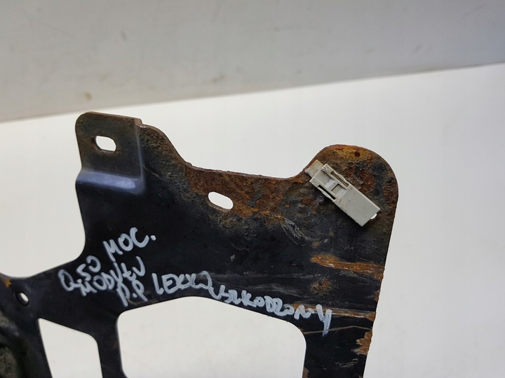 фото №6, Infiniti q50 крепление модуля правые левый