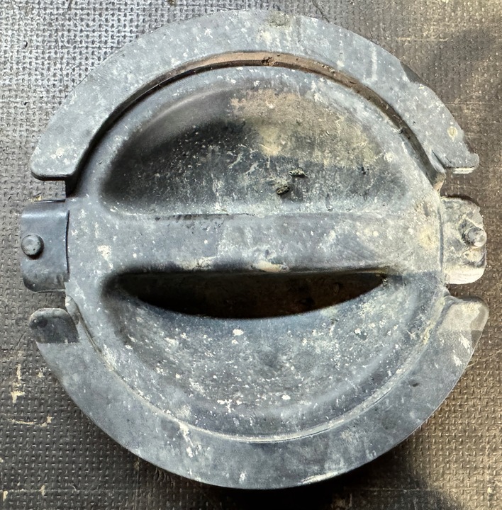 фото №1, Jeep grand cherokee wk2 заглушка підкрилки перед