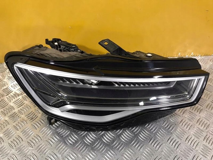 фото №1, Audi a6 c7 рестайлінг лампа права led matrix 4g0941036