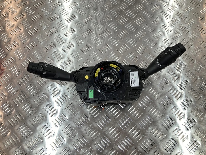 фото №2, Перемикач zesolony стрічка volvo ec40 c40