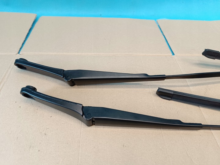 фото №9, Audi a4 b9 avant 2.0 tfsi 2023r рычаг дворники перед 8w1955408 8w1955407