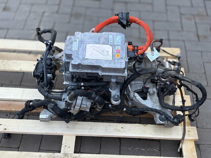 фото №5, Porsche taycan 4s привід перед двигун ідеал 9j1907124l ebg