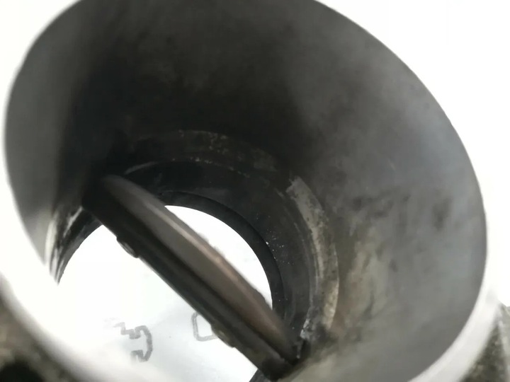 фото №8, Mazda 6 дросельна заслінка 2.0 di дизель 100kw 136 hp 1rf7j 136b0b 2002 салон